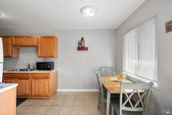 $367,500 | 715 Drake Avenue, Sausalito, CA 94965