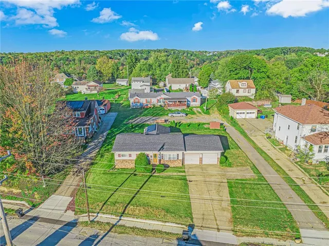 $189,900 | 1105 Darlington Road, Beaver Falls, PA 15010