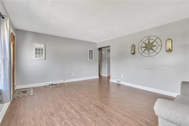 $189,900 | 1105 Darlington Road, Beaver Falls, PA 15010