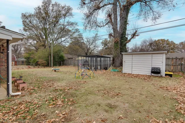 $240,000 | 4944 Mockingbird Lane, Memphis, TN 38117