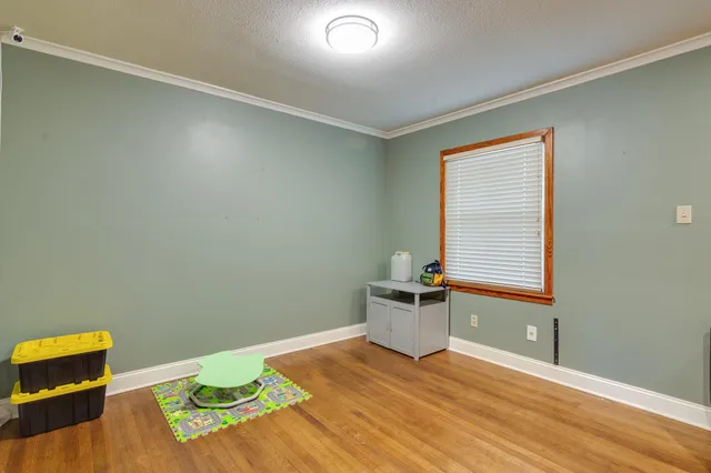 $240,000 | 4944 Mockingbird Lane, Memphis, TN 38117