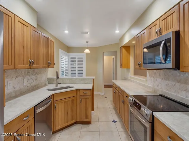 $405,000 | 874 Yellow Pine Avenue, Rockledge, FL 32955