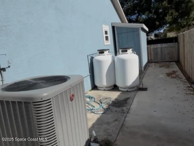 $405,000 | 874 Yellow Pine Avenue, Rockledge, FL 32955