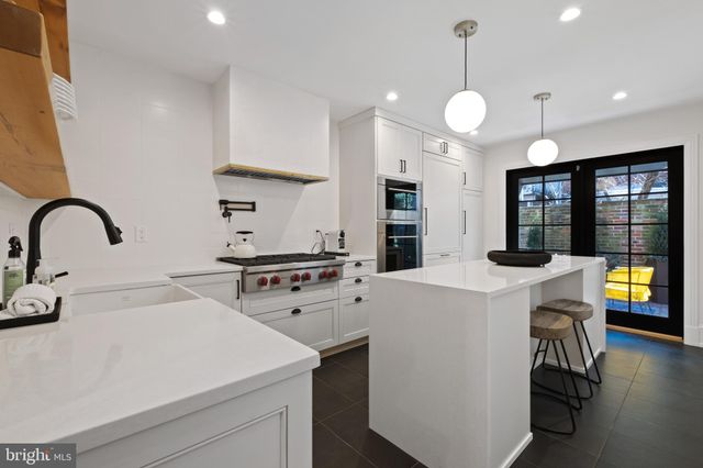 $1,616,000 | 1934 Pine Street, Philadelphia, PA 19103