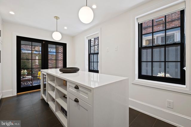 $1,616,000 | 1934 Pine Street, Philadelphia, PA 19103