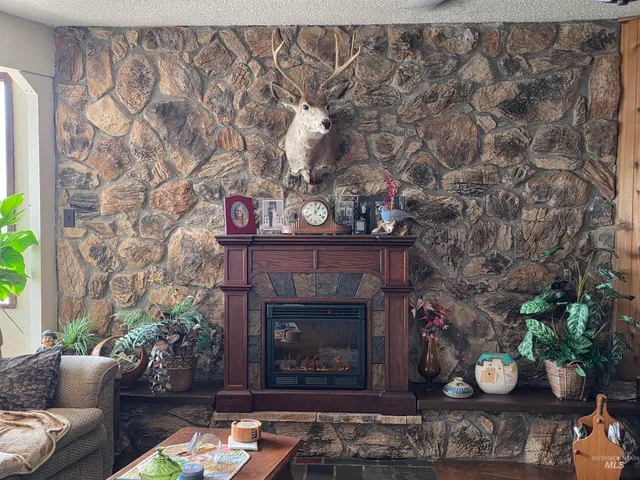 $650,000 | 307 Locust Road, Kamiah, ID 83536