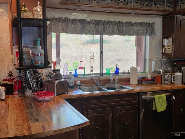 $650,000 | 307 Locust Road, Kamiah, ID 83536