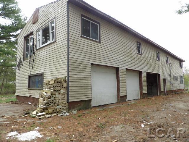 2960 Consear Road Lambertville, MI 48144 - Photo 21 of 27 50104019-20.JPG
