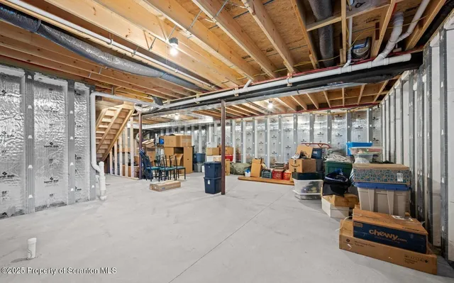 a picture of a black and white photo