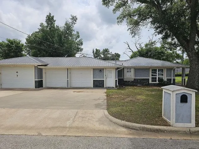 $335,000 | 103 South Wofford Street, Athens, TX 75751