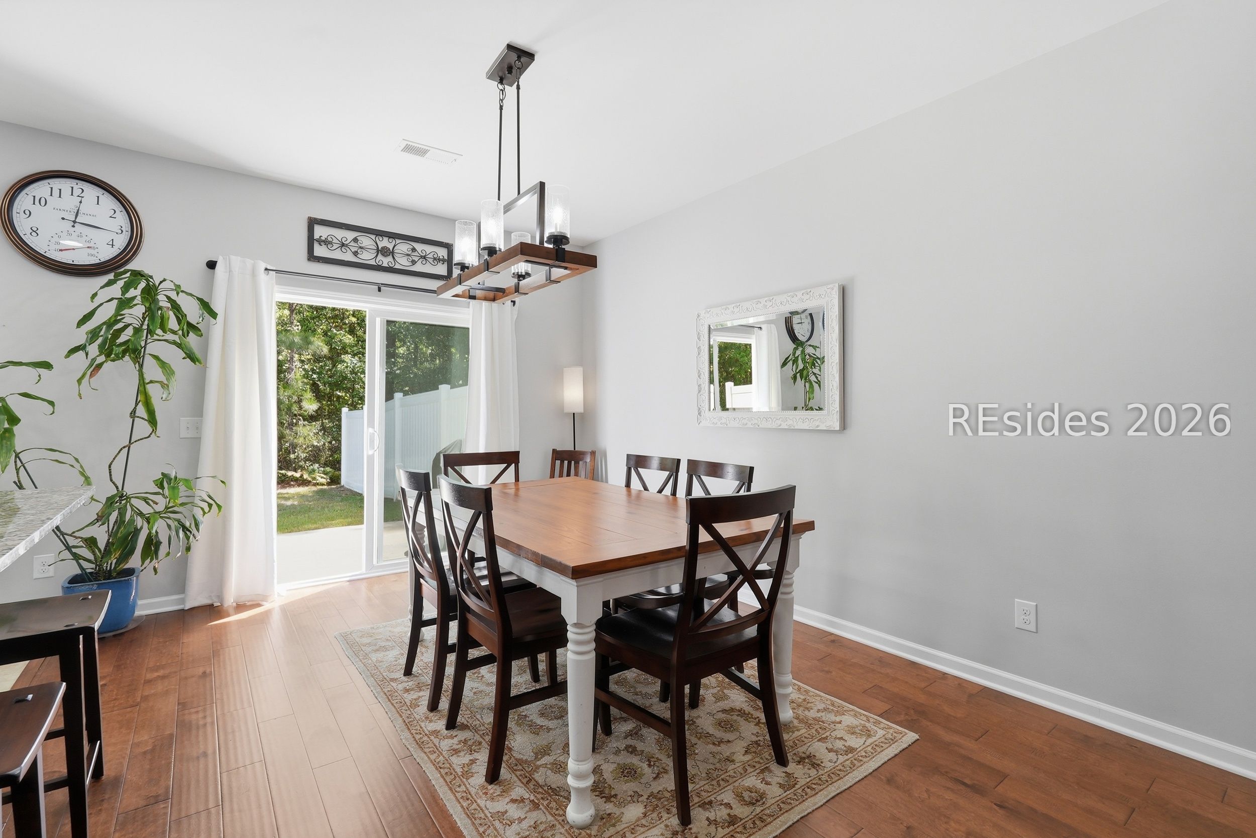 104 Brickway Street Bluffton, SC 29910 - Photo 17 of 35 Dining area