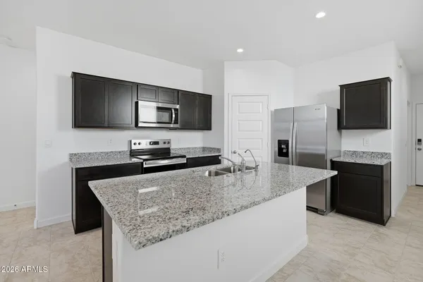 $2,275 | 9051 South Palo Verde Drive, Apache Junction, AZ 85120