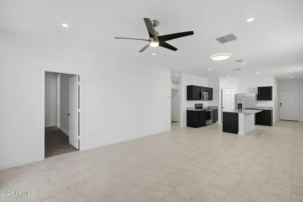 $2,275 | 9051 South Palo Verde Drive, Apache Junction, AZ 85120