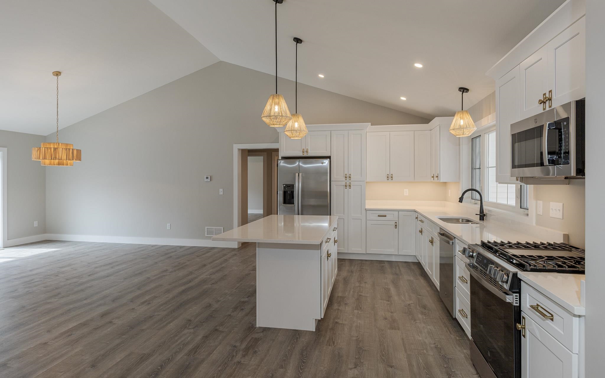 116 Old Walpole Road Keene, NH 03431 - Photo 4 of 25