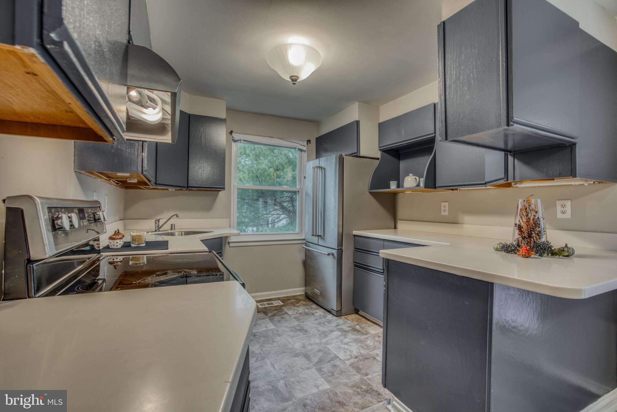 5313 Balistan Road Baltimore, MD 21237 - Photo 14 of 57 Kitchen