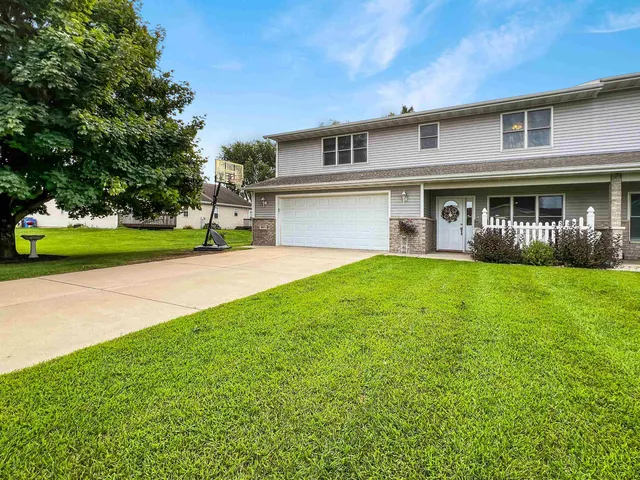 $309,900 | 401 David, Arena, WI 53503