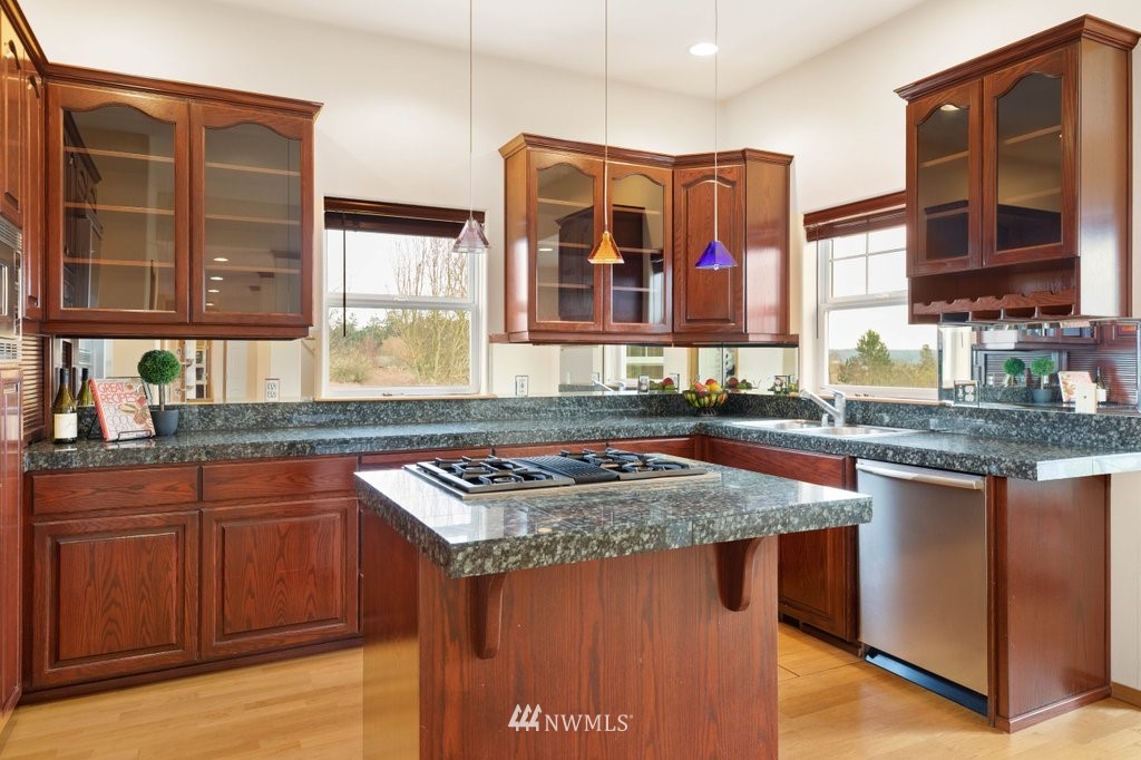 1050 Fort Casey Road Coupeville, WA 98239 - Photo 11 of 40 Gallery Image 11