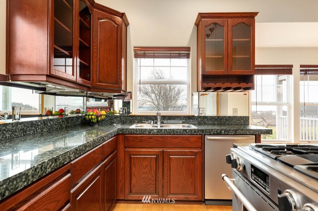 1050 Fort Casey Road Coupeville, WA 98239 - Photo 12 of 40 Gallery Image 12