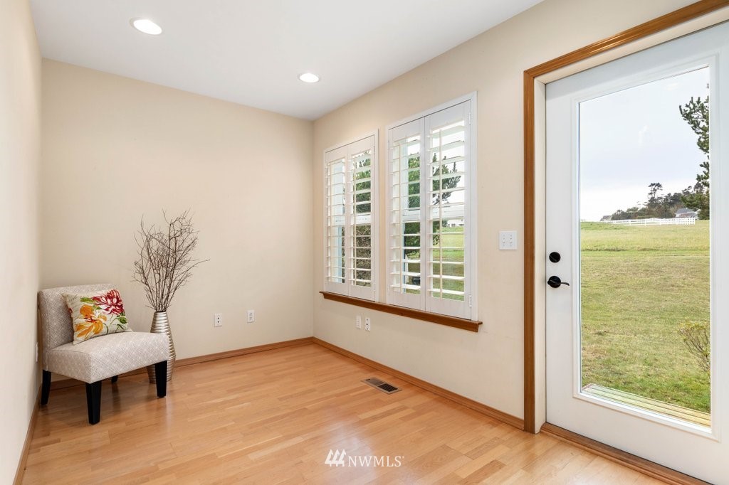 1050 Fort Casey Road Coupeville, WA 98239 - Photo 17 of 40 Gallery Image 17