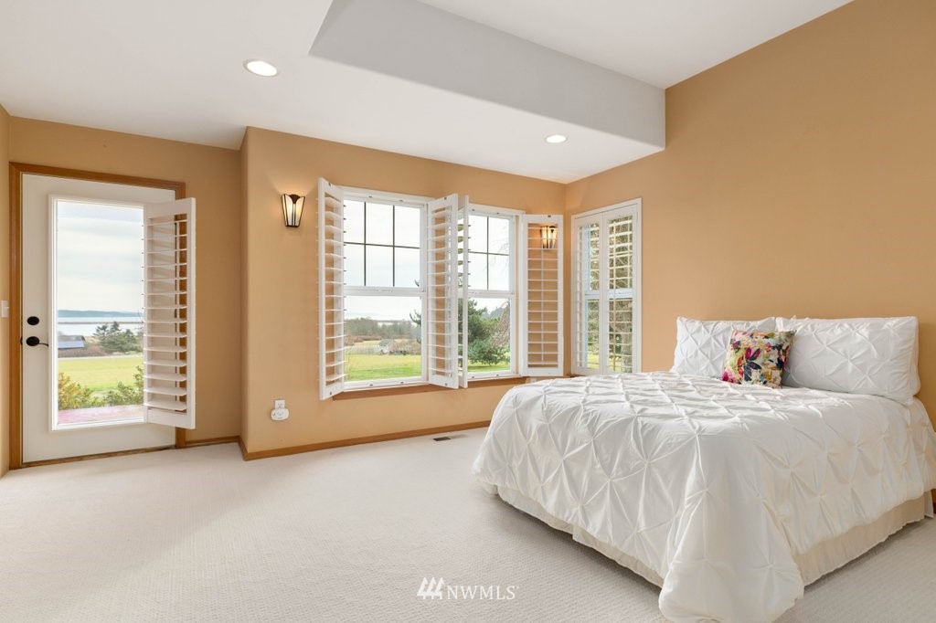 1050 Fort Casey Road Coupeville, WA 98239 - Photo 18 of 40 Gallery Image 18