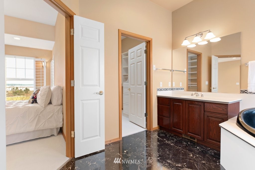 1050 Fort Casey Road Coupeville, WA 98239 - Photo 23 of 40 Gallery Image 23