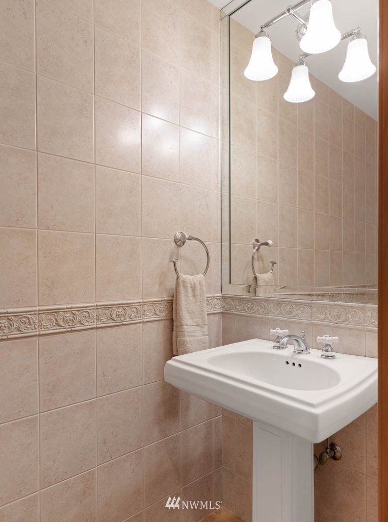 1050 Fort Casey Road Coupeville, WA 98239 - Photo 32 of 40 Gallery Image 32