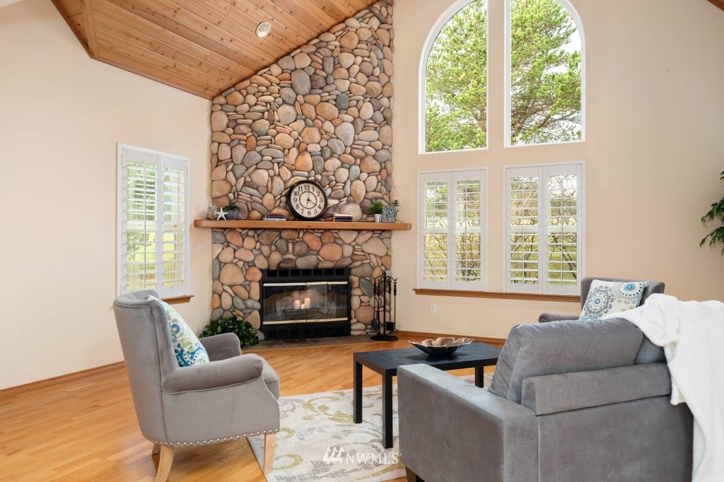 1050 Fort Casey Road Coupeville, WA 98239 - Photo 5 of 40 Gallery Image 5