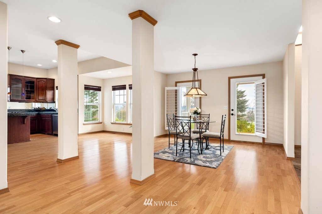 1050 Fort Casey Road Coupeville, WA 98239 - Photo 8 of 40 Gallery Image 8
