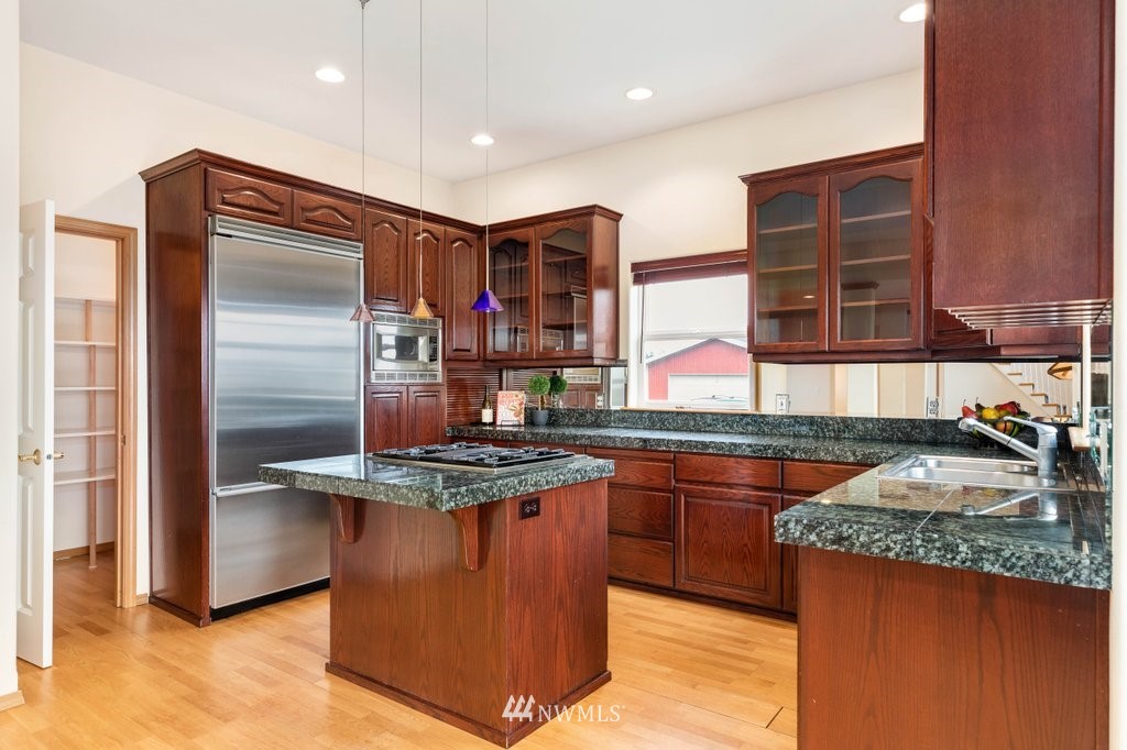 1050 Fort Casey Road Coupeville, WA 98239 - Photo 10 of 40 Gallery Image 10