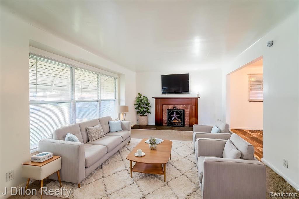 99 Chestnut Street River Rouge, MI 48218 - Photo 11 of 50