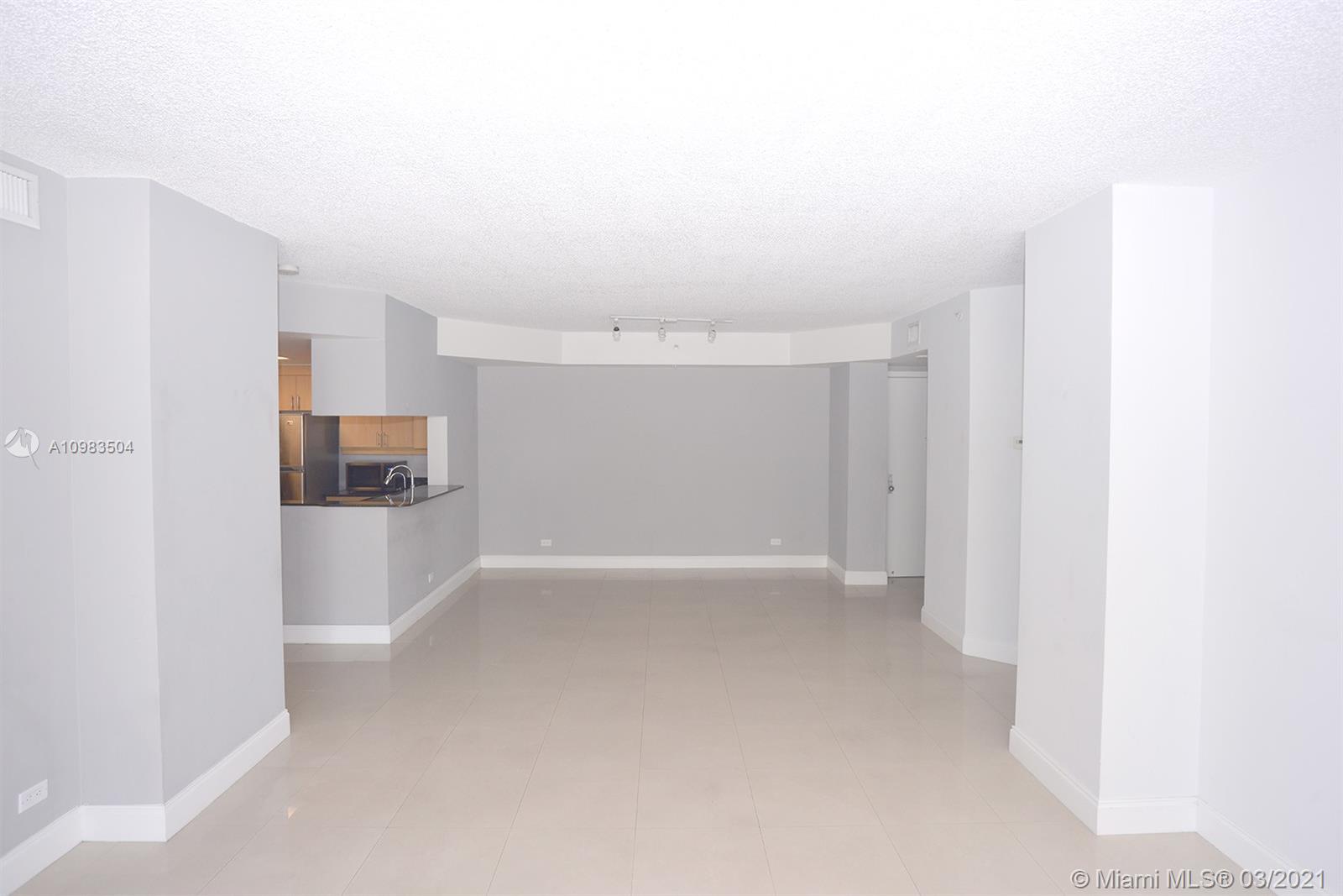 701 Brickell Key Boulevard, Unit 711 Miami, FL 33131 - Photo 2 of 22