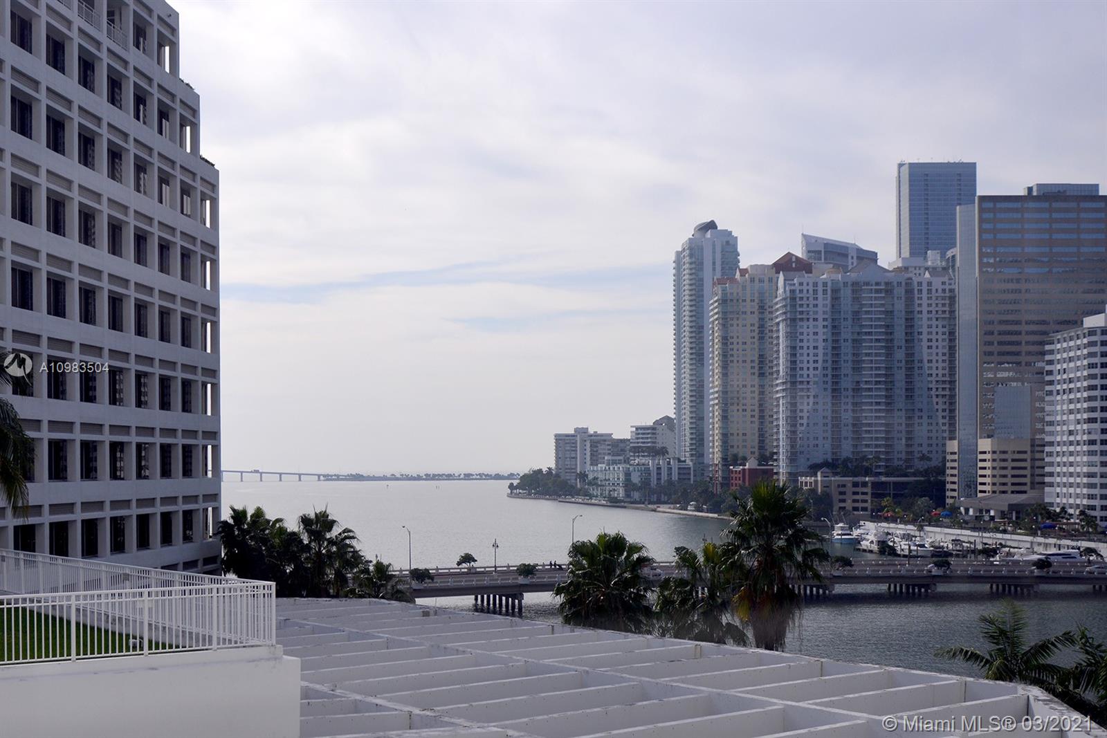 701 Brickell Key Boulevard, Unit 711 Miami, FL 33131 - Photo 14 of 22
