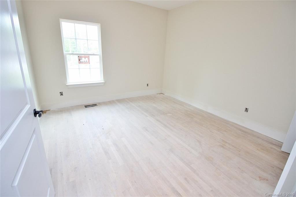 3033 Glenmoor Road York, SC 29745 - Photo 17 of 21 Gallery Image 17