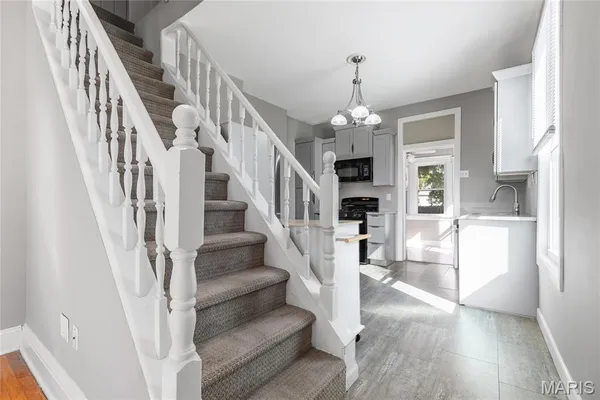 $181,500 | 3729 Upton Street, St. Louis, MO 63116