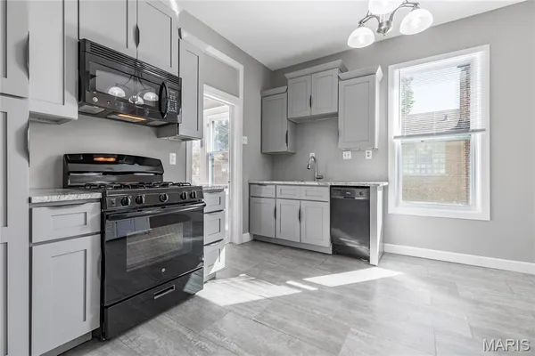 $181,500 | 3729 Upton Street, St. Louis, MO 63116