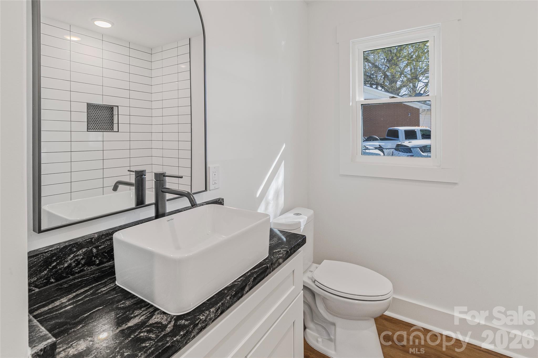 4629 Hidden Valley Road Charlotte, NC 28213 - Photo 9 of 16