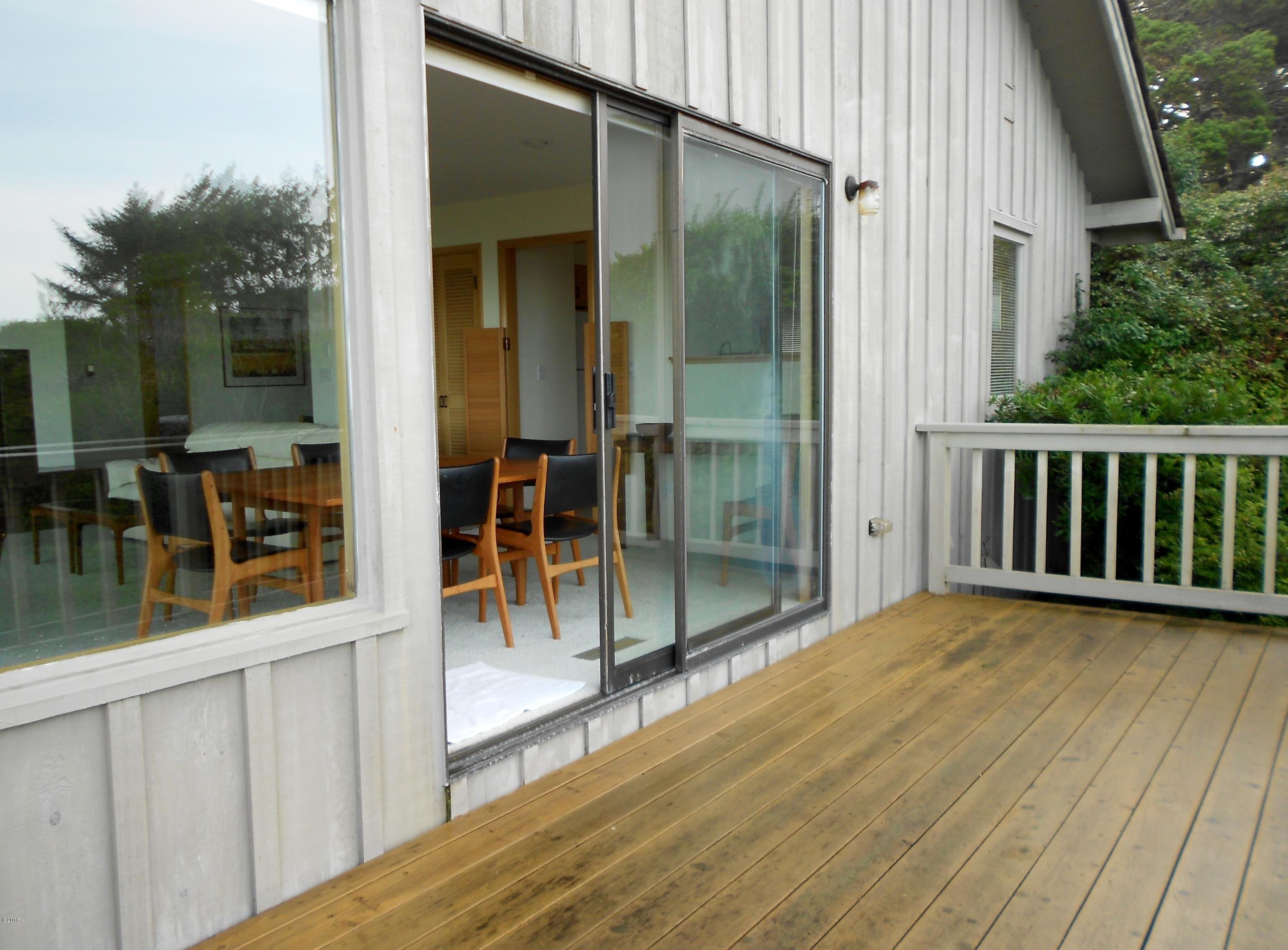 6 Ridge Crest Road Gleneden Beach, OR 97388 - Photo 30 of 40 Exterior