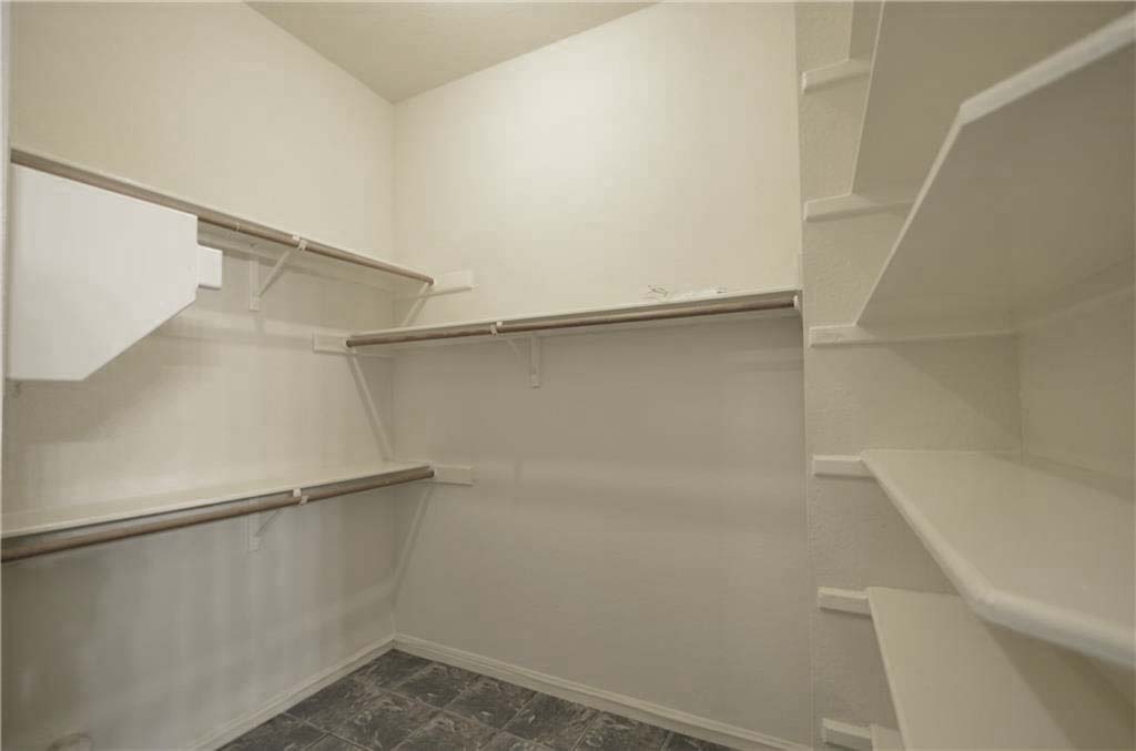 11104 Savin Hill Lane Austin, TX 78739 - Photo 15 of 20