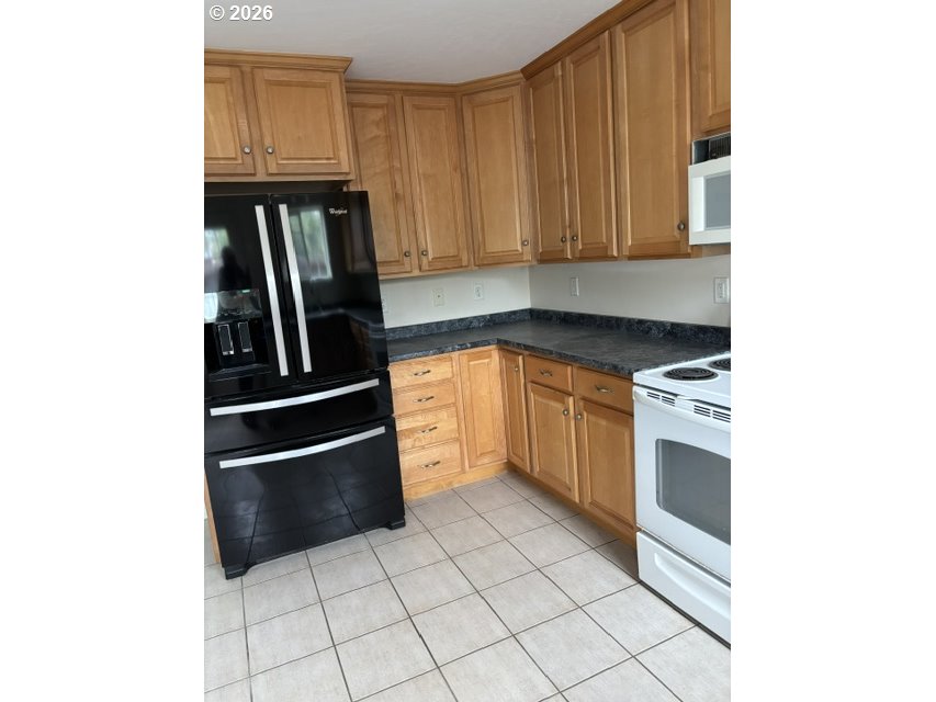 714 Pioneer Road, Unit 2A Brookings, OR 97415 - Photo 7 of 25