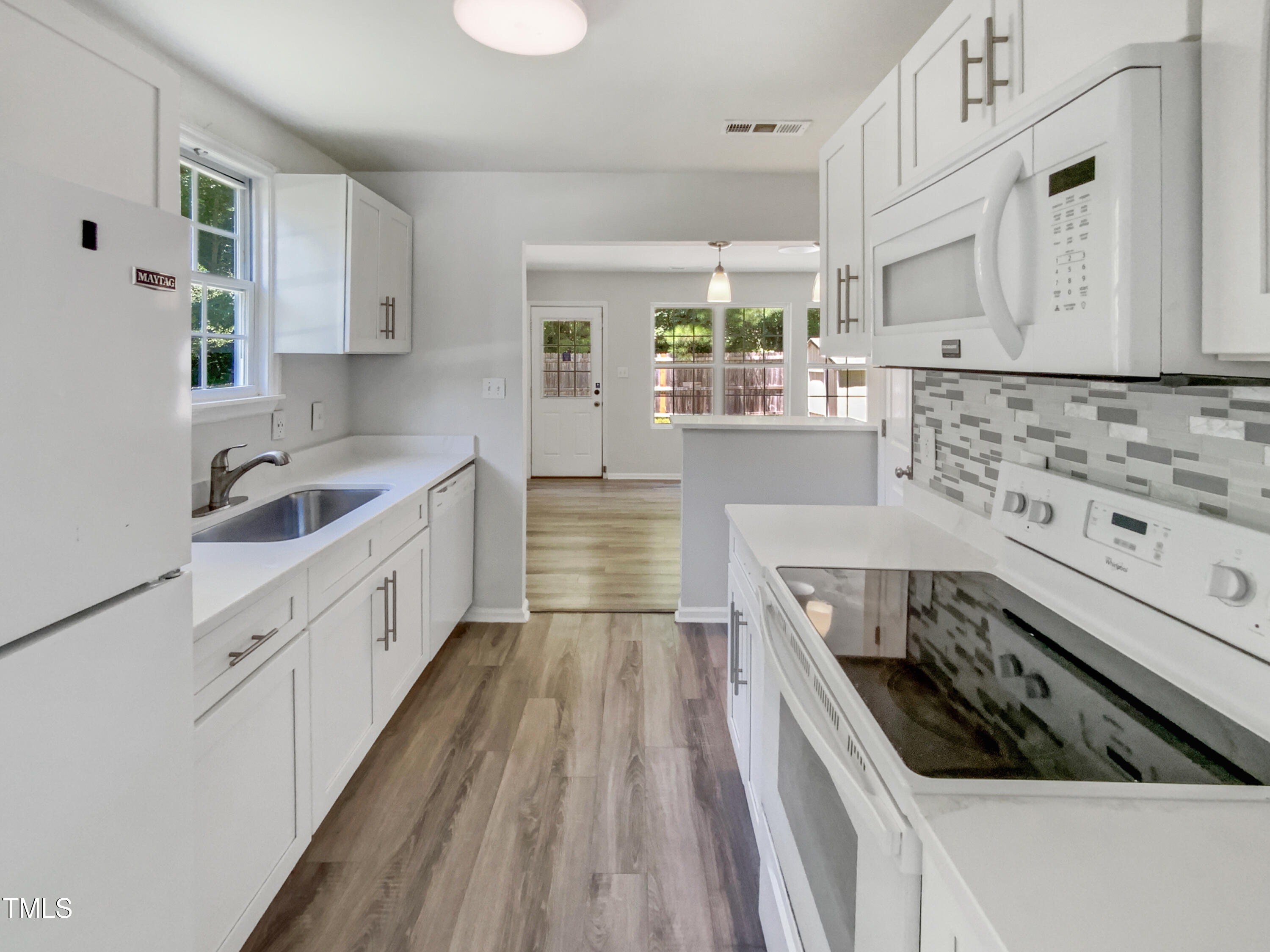 5340 Fayetteville Road Durham, NC 27713 - Photo 6 of 21 photo_06