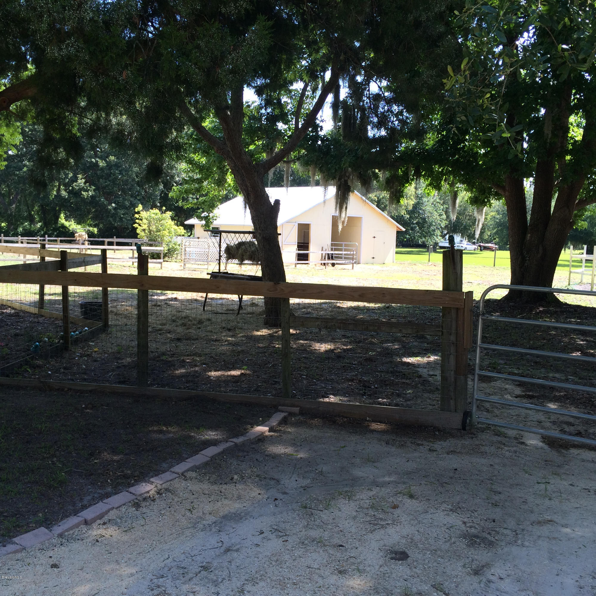 4013 Mullens Road Mims, FL 32754 - Photo 14 of 20 IMG_1970