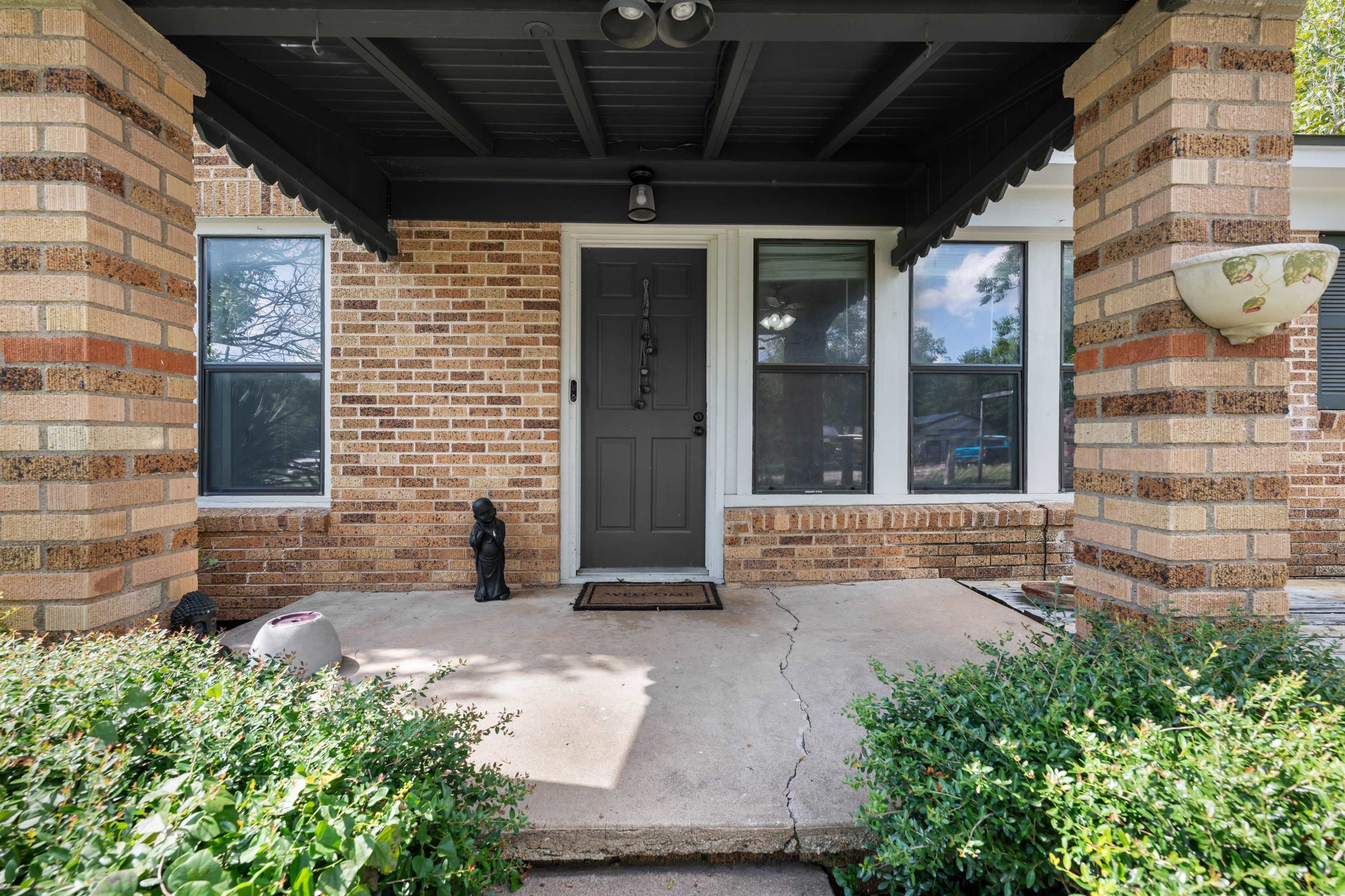 555 Hopewell Road Bertram, TX 78605 - Photo 6 of 31