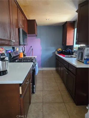 $489,000 | 1117 North Santa Fe Avenue, Compton, CA 90221