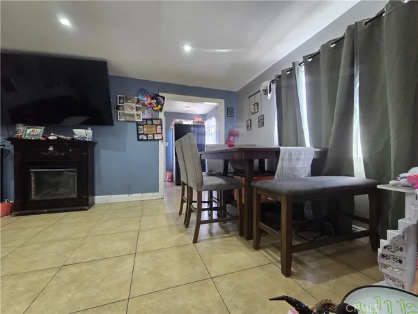 $489,000 | 1117 North Santa Fe Avenue, Compton, CA 90221