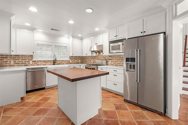 222 Coffee Street Mandeville, LA 70448 - Photo 11 of 29