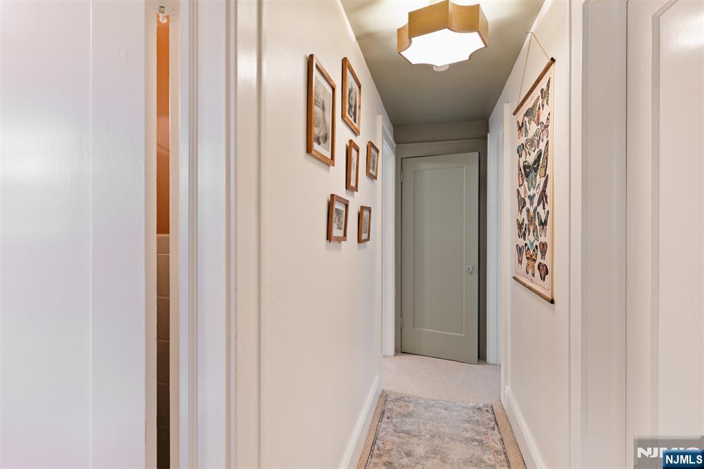 529 Wyndham Road Teaneck, NJ 07666 - Photo 21 of 30