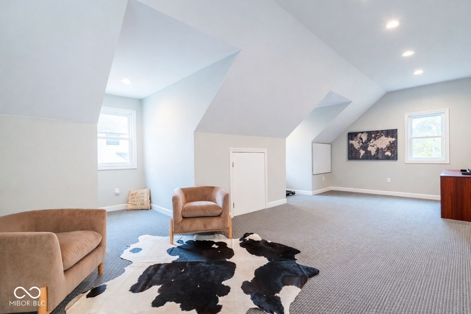 6415-6419 North Michigan Road Indianapolis, IN 46268 - Photo 22 of 28