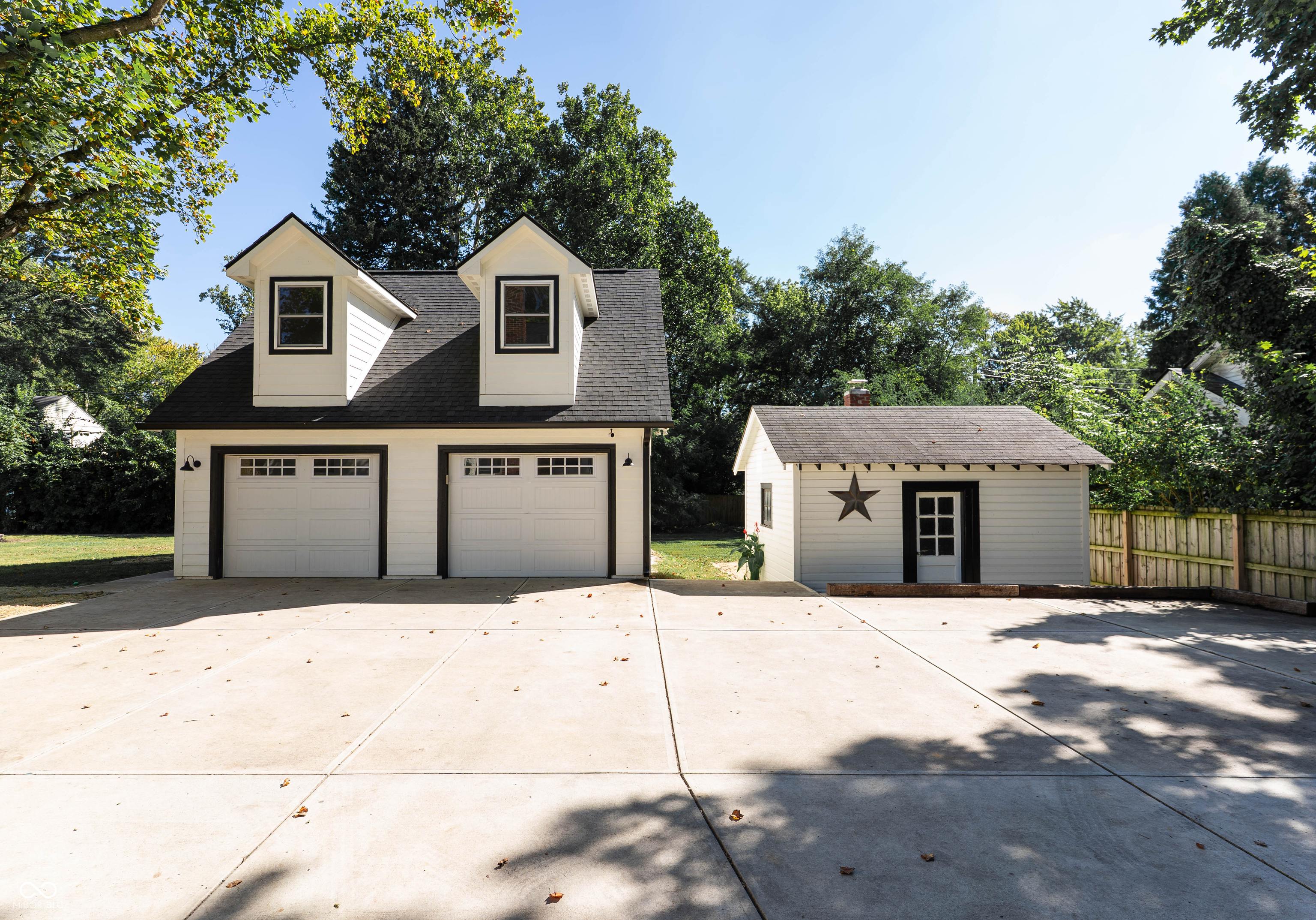 6415-6419 North Michigan Road Indianapolis, IN 46268 - Photo 3 of 28