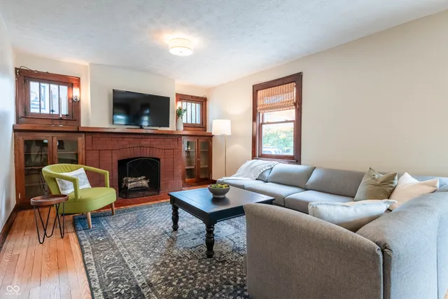 $549,000 | 6415 North Michigan Road, Indianapolis, IN 46268