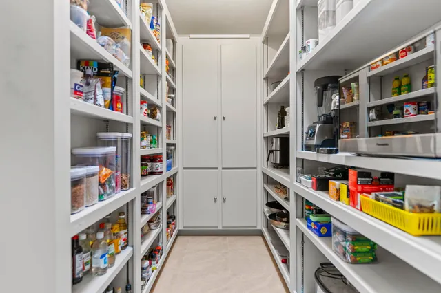 $769,900 | 515 Stone Ridge Lane, Cherry Valley, IL 61016